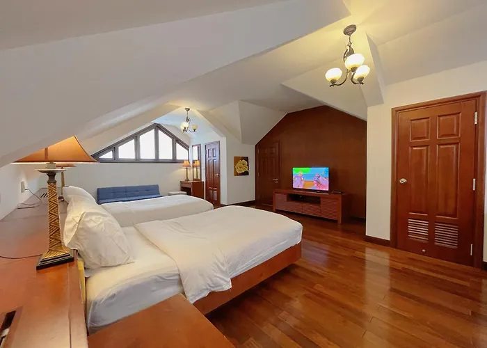 Tropical Pool Villas Da Nang