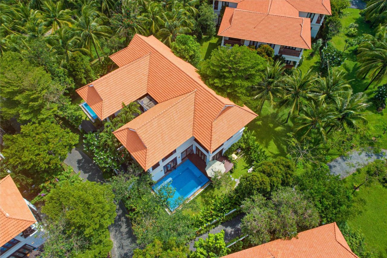 Tropical Pool Вилла